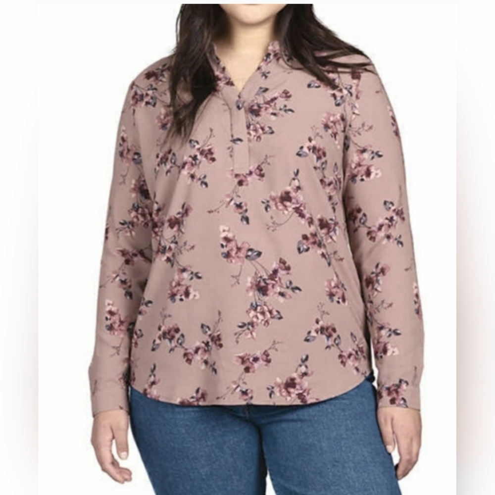 M: Hilary Radley Button Long Sleeve Shirt